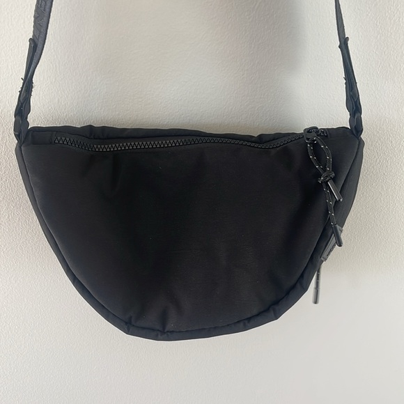 FP Movement by Free People Black Crossbody Bag - Picture 6 of 6